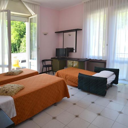 Hotel Salus Sant'Andrea Bagni Exterior photo
