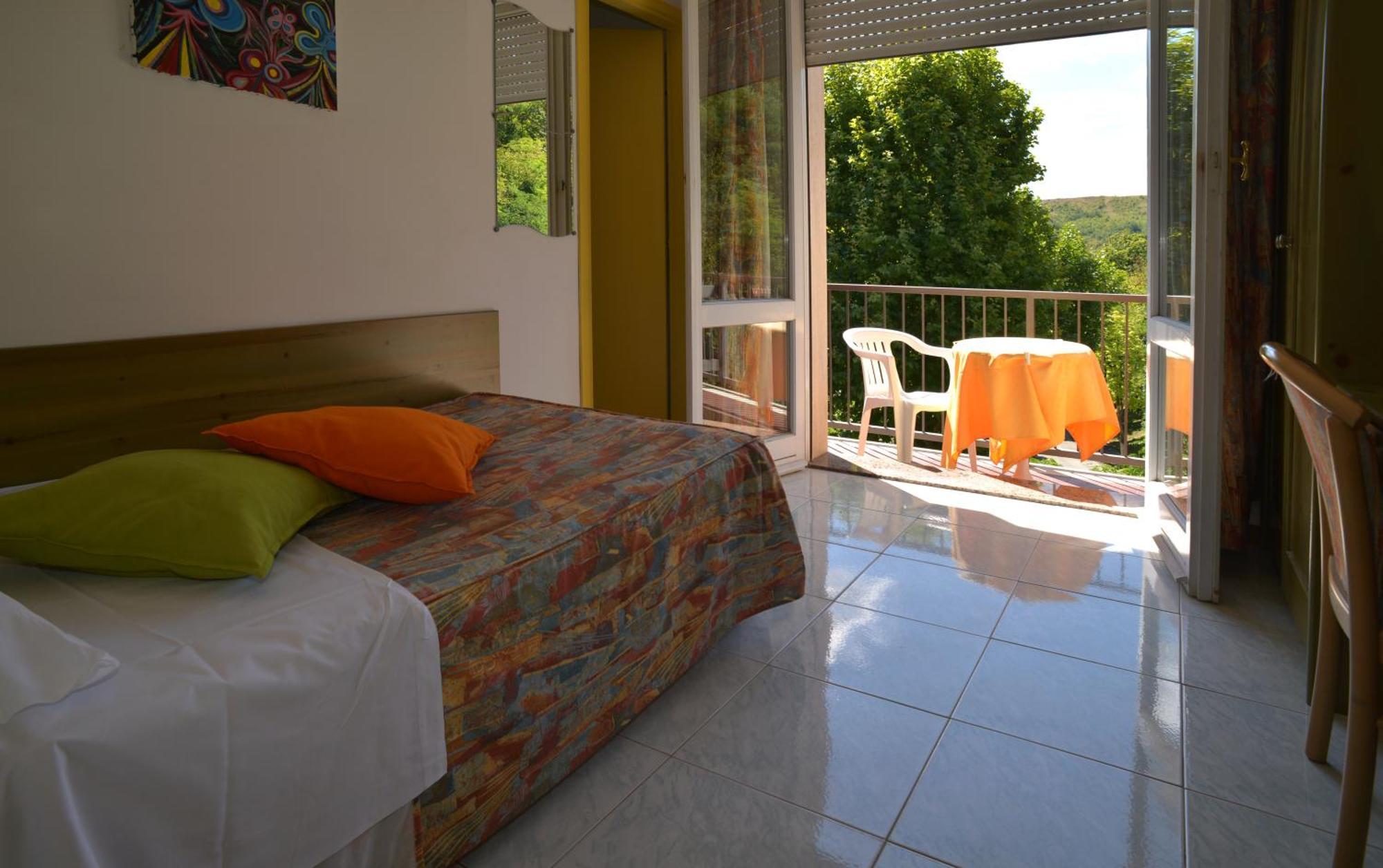 Hotel Salus Sant'Andrea Bagni Exterior photo